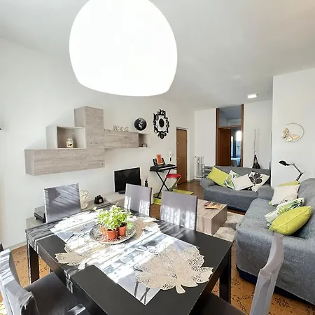 Paganellaroom Twin Beds & Wifi